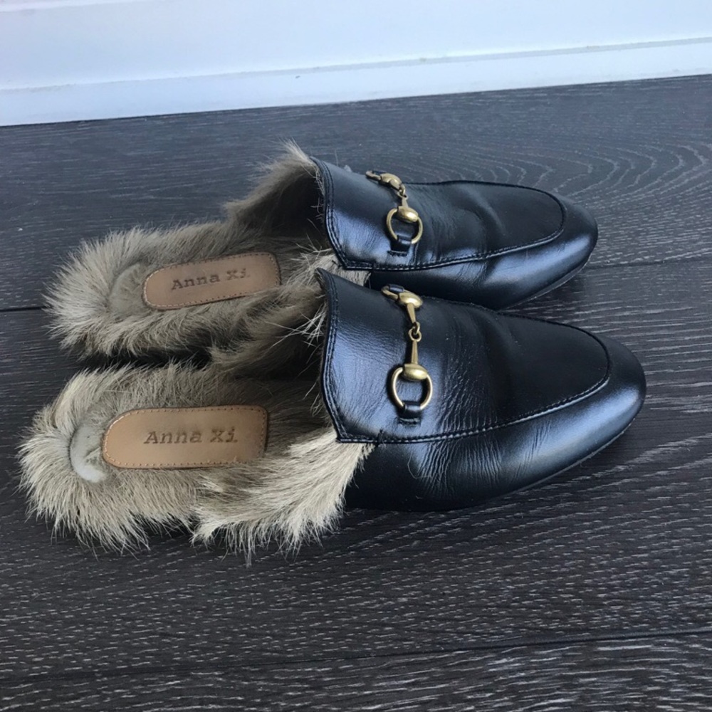 Eco fur slippers